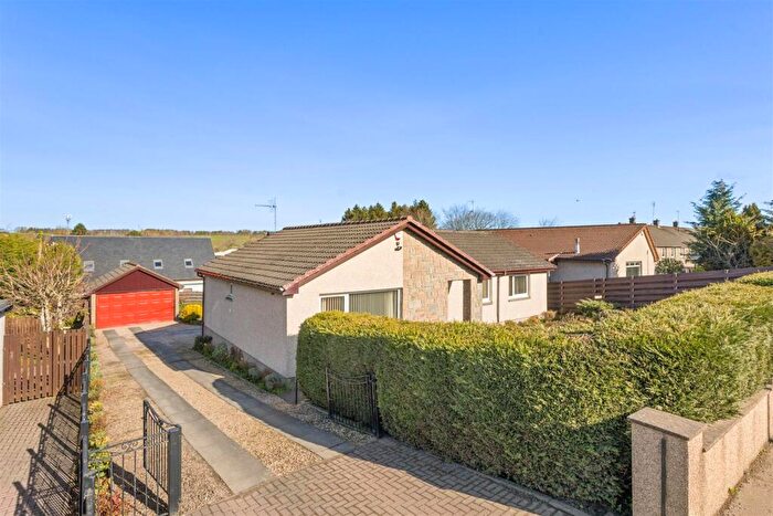 4 Bedroom Detached Bungalow For Sale In Sibbalds Brae, Bathgate, EH48
