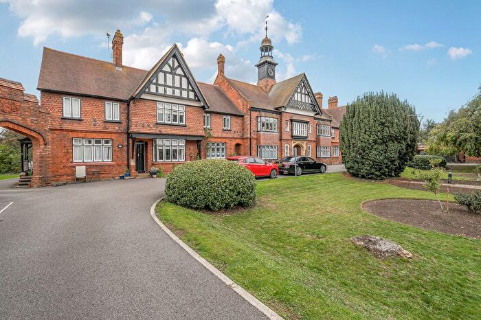 1 Bedroom Maisonette To Rent In Straight Road, Old Windsor, SL4