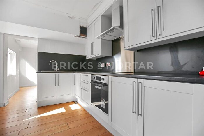 5 Bedroom Terraced House To Rent In (£pppw) First Avenue, Heaton, Newcastle Upon Tyne, NE6