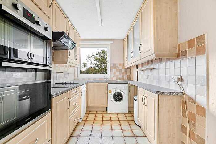 2 Bedroom Flat For Sale In Charnwood, High Road, Buckhurst Hill, IG9