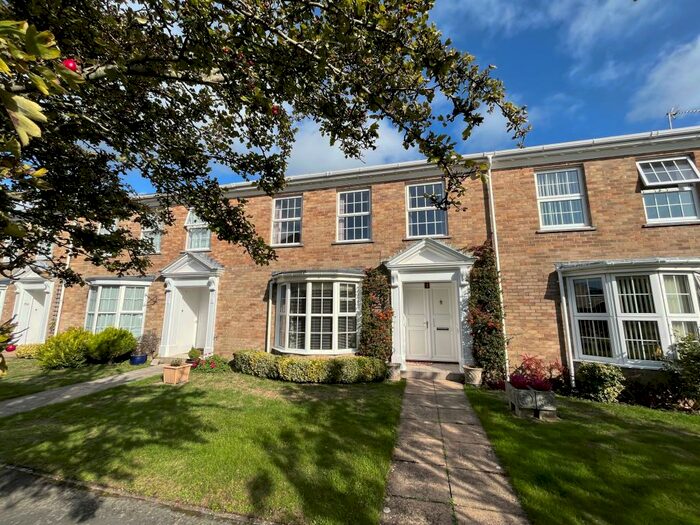 4 Bedroom House To Rent In Palmerston Avenue, Stanpit, BH23