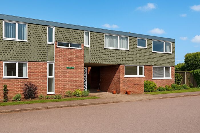 2 Bedroom Property To Rent In Pinfold Hill, Lichfield, WS14