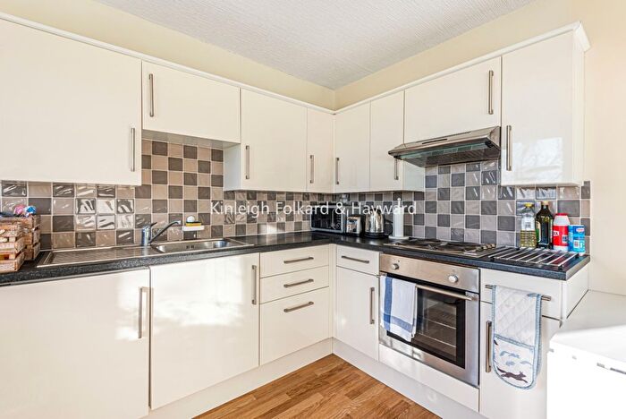 1 Bedroom Flat To Rent In Ballards Lane, London, N3