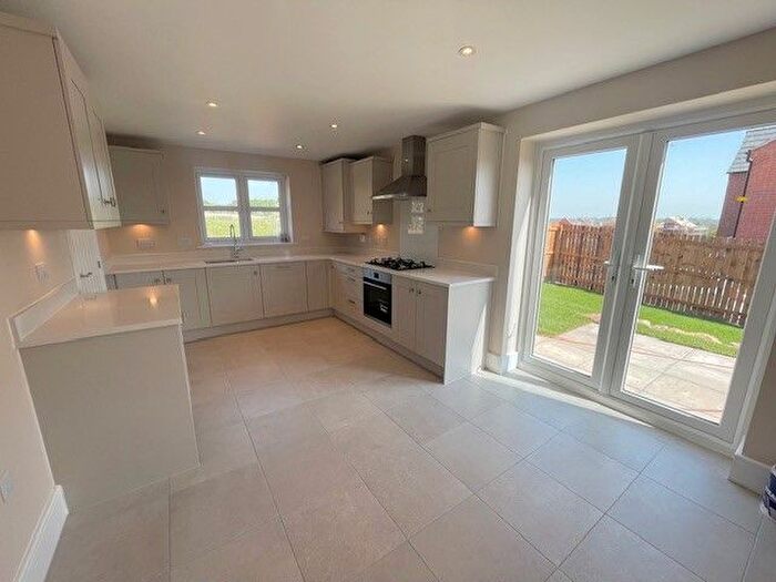 3 Bedroom Property To Rent In House Farm Drive, Belper, DE56