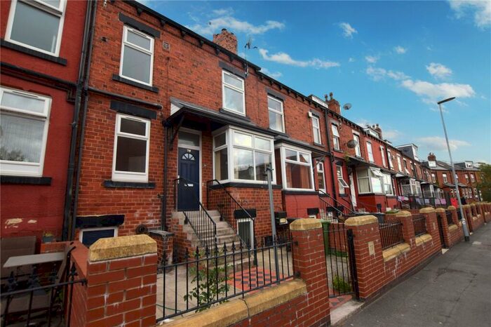2 Bedroom Terraced House To Rent In Lodge Lane, Leeds, West Yorkshire, LS11