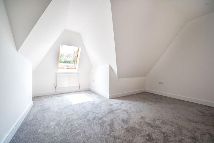 2 Bedroom Flat To Rent In Westfield, Woking, GU22
