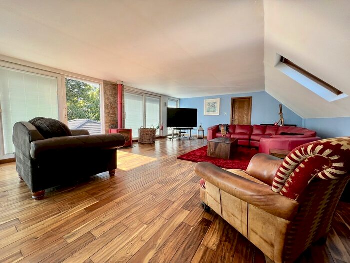 3 Bedroom Equestrian Property For Sale In Brackenhills Farm Cottage, Dalry Road, Beith, KA15