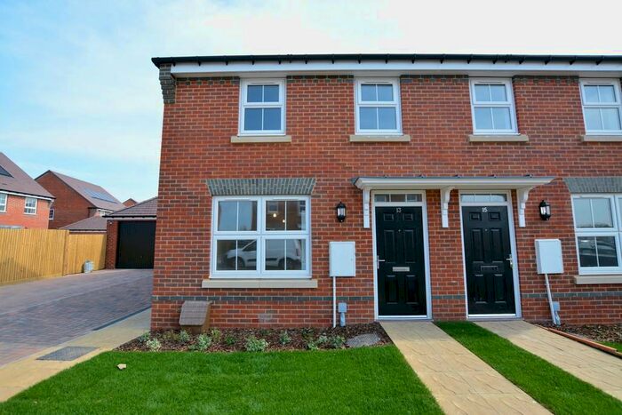 3 Bedroom Semi-Detached House To Rent In Cole Street, Wimborne, BH21
