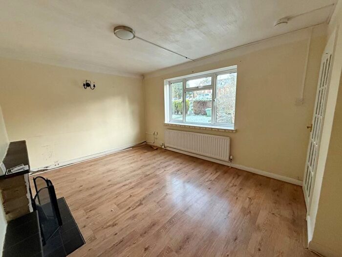 3 Bedroom End Of Terrace House For Sale In Bradbourne Vale Road, Sevenoaks, Kent, TN13