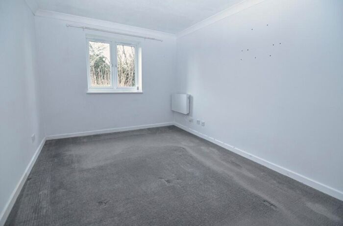 1 Bedroom Flat To Rent In Manor Road, Sidcup, DA15