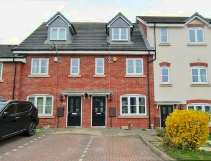 3 Bedroom House To Rent In Lake View Court, Erdington, Birmingham, B23
