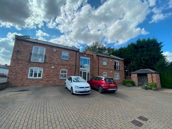 2 Bedroom Flat To Rent In North Moor Croft, Huntington, York, YO32