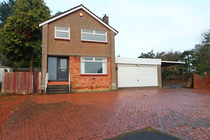 3 Bedroom Detached House To Rent In Arran Gardens, Hamilton, South Lanarkshire, ML3