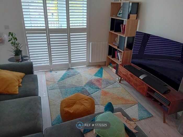 1 Bedroom Flat To Rent In Hemel Hempstead, Hemel Hempstead, HP1