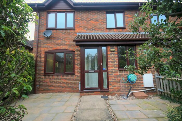 2 Bedroom Semi-Detached House To Rent In Elmer Mews, Fetcham, Leatherhead KT22
