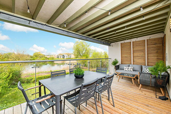 3 Bedroom Apartment For Sale In Howells Mere, The Lower Mill Estate, GL7
