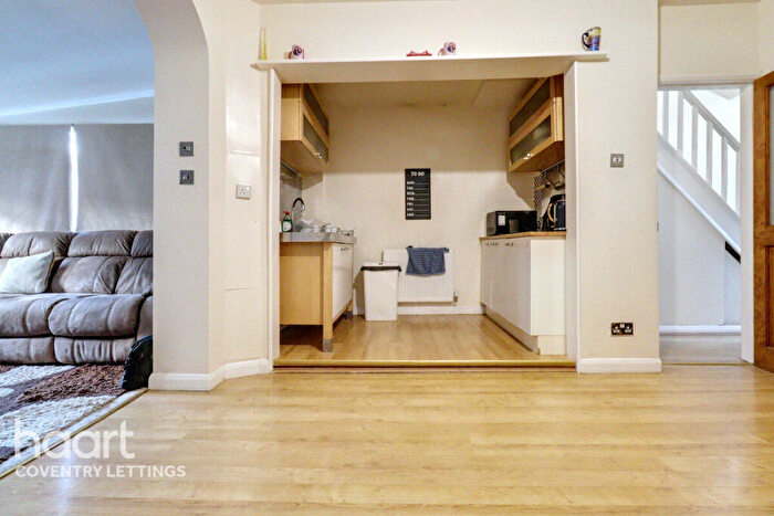 3 Bedroom Semi-Detached House To Rent In Dunster Place, Coventry, CV6