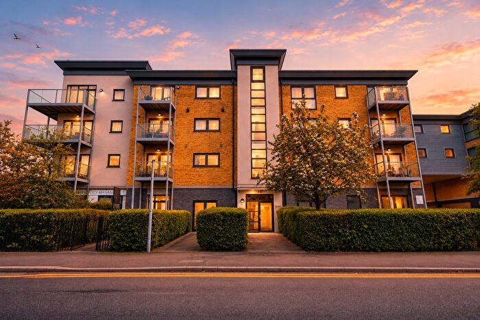 2 Bedroom Flat For Sale In Regent House, Station Road, Strood, ME2