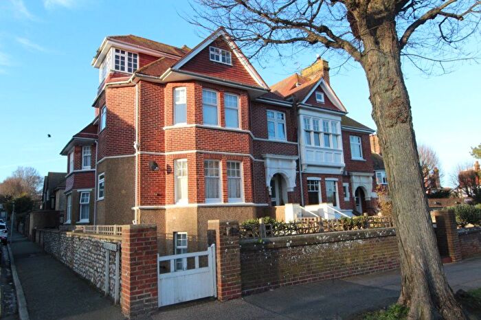 2 Bedroom Flat To Rent In Darley Road, Eastbourne, BN20