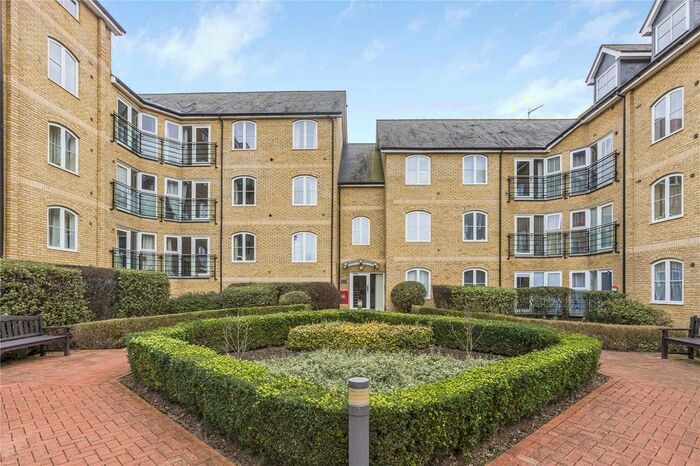 2 Bedroom Flat To Rent In Fusion Court, Broadmeads, Ware, SG12