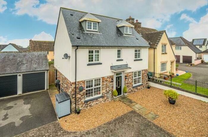 4 Bedroom Detached House For Sale In Cotehele Close, Callington, Cornwall, PL17