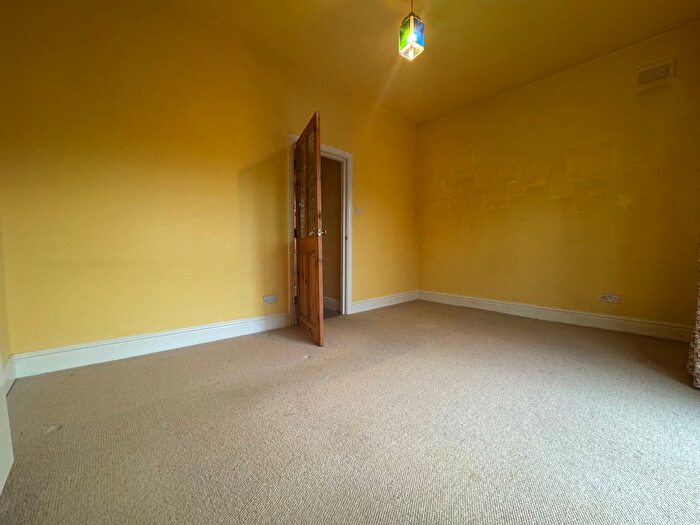 1 Bedroom Flat For Sale In York Road, Manchester, M21