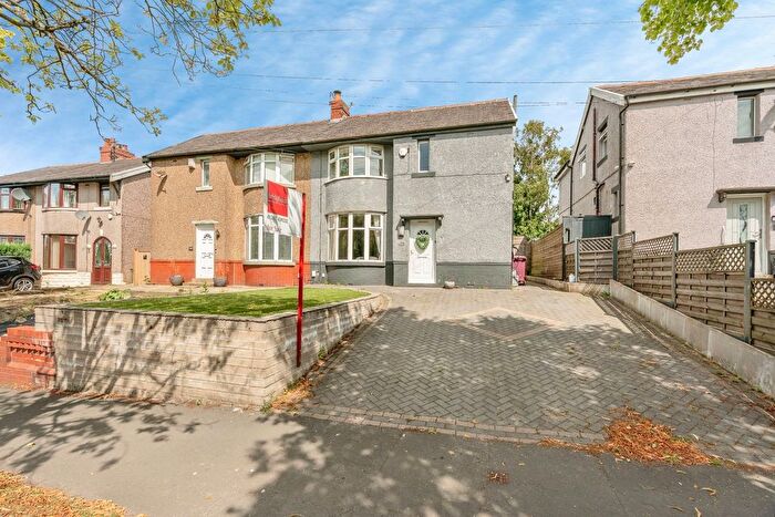 3 Bedroom Semi-Detached House For Sale In Rossendale Road, Burnley, Lancashire, BB11