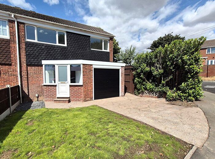 3 Bedroom Semi-Detached House To Rent In Wolseley, Tamworth, B77