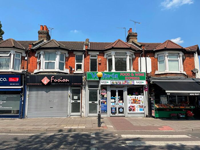 1 Bedroom Flat To Rent In Ley Street, Ilford, IG1