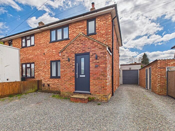 2 Bedroom Semi Detached House To Rent In Laburnum Road, High Wycombe, Buckinghamshire, HP12