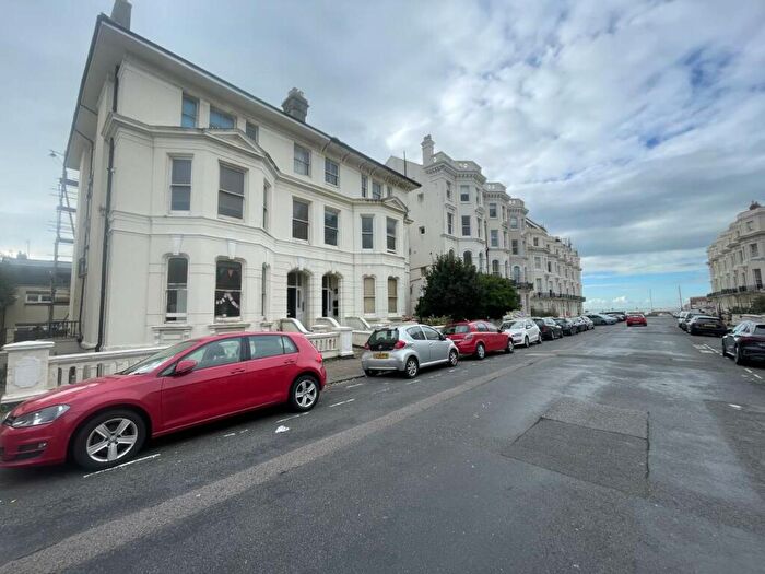 1 Bedroom Flat To Rent In St Aubyns, Hove, East Sussex, BN3