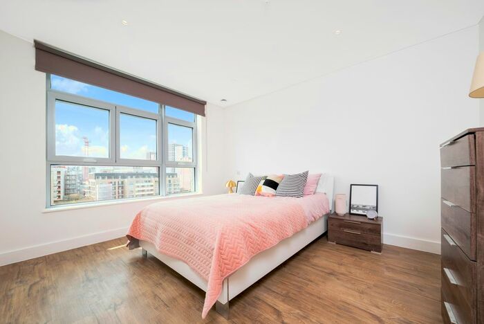 1 Bedroom Flat To Rent In , Rathbone Market, Barking Rd., London, E16