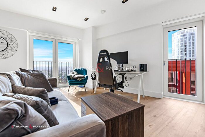 1 Bedroom Flat To Rent In Keybridge Tower, Nine Elms, SW8