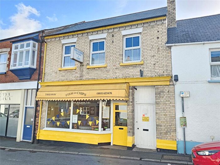 3 Bedroom Terraced House For Sale In Well Street, Torrington, Devon, EX38