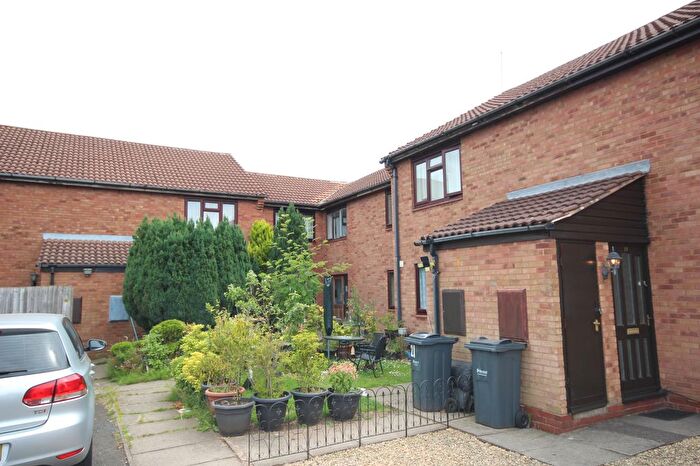 Studio To Rent In Goode Close, Oldbury, B68