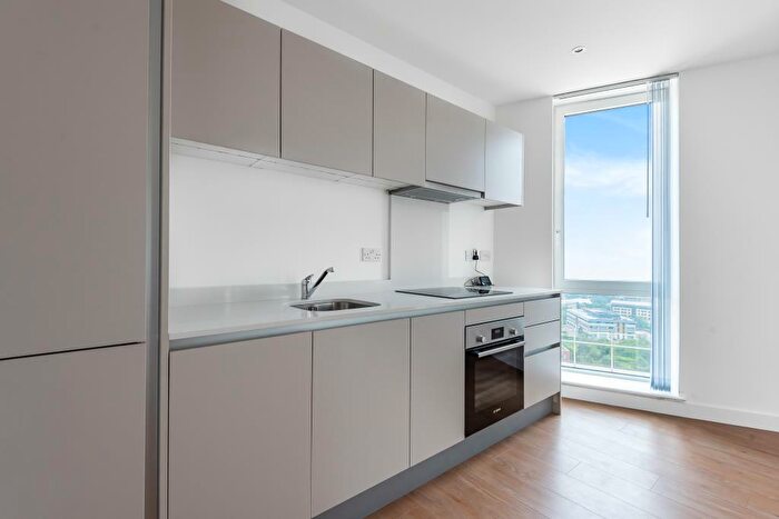 2 Bedroom Apartment To Rent In Royal Winchester House, Bracknell, RG12