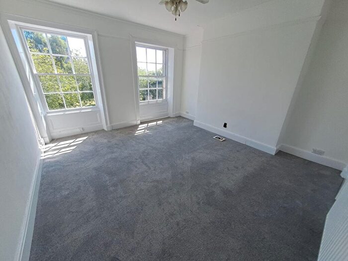 2 Bedroom Flat To Rent In Hamilton Square, Hamilton Square, CH41
