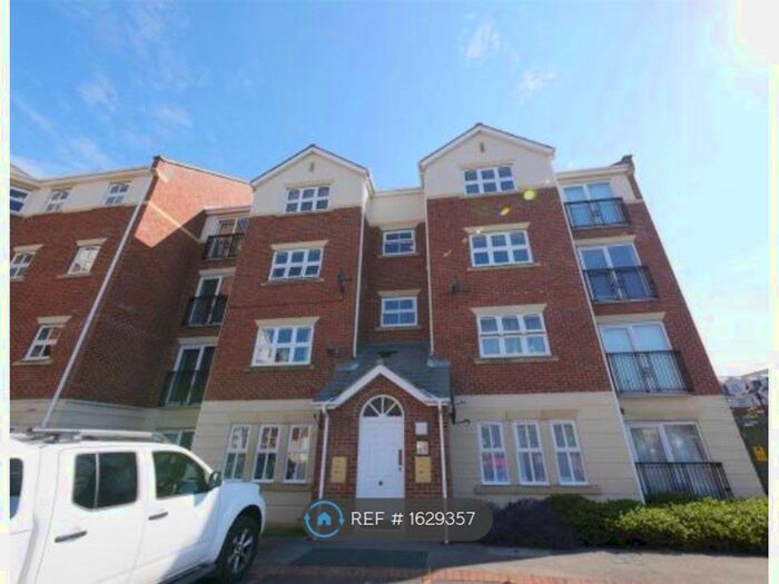 2 Bedroom Flat To Rent In Edward House, Sunderland, SR2