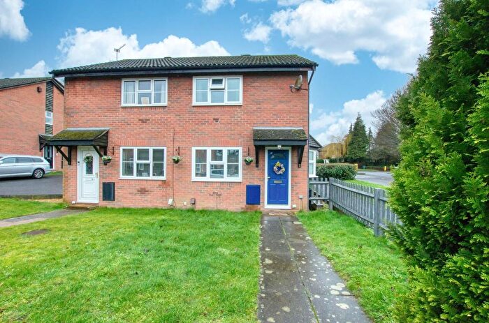 2 Bedroom Semi Detached House For Sale In Harbourne Gardens, West End, Southampton, SO18