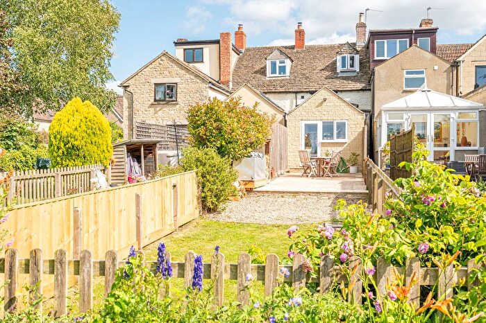 2 Bedroom Cottage For Sale In The Barton, Sherston, SN16