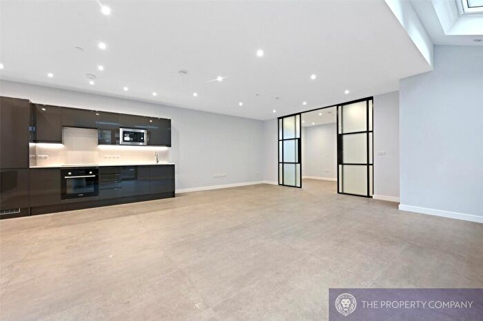 1 Bedroom Apartment To Rent In High Road, North Finchley, London, N12