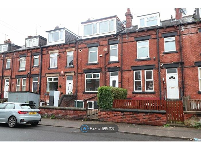 2 Bedroom Terraced House To Rent In Arthington Grove, Leeds, LS10