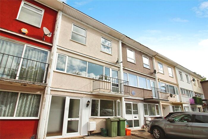 3 Bedroom Terraced House To Rent In Long Riding, Basildon, SS14