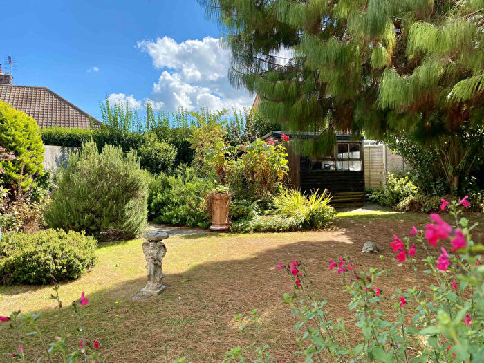 2 Bedroom Semi-Detached Bungalow For Sale In Haven Close, Felixstowe, IP11