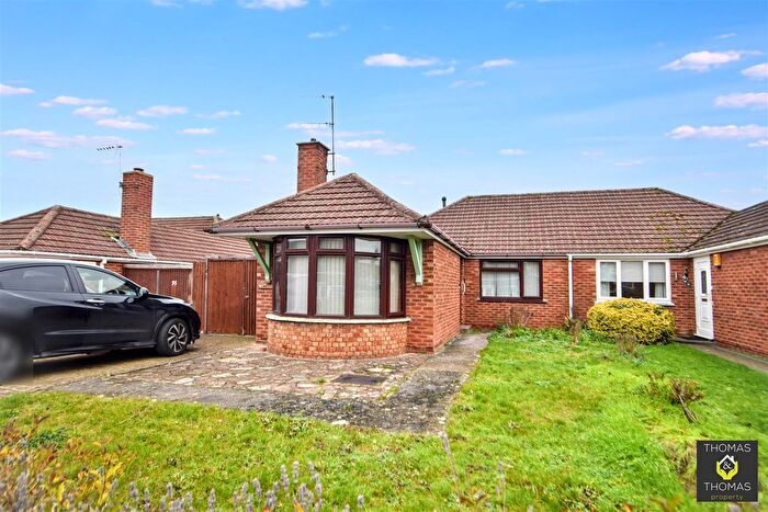 3 Bedroom Semi Detached Bungalow For Sale In Oxstalls Drive, Longlevens, GL2