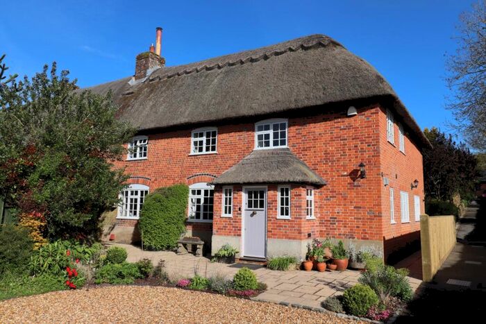 4 Bedroom Semi-Detached House For Sale In Mildenhall, Marlborough, Wiltshire, SN8