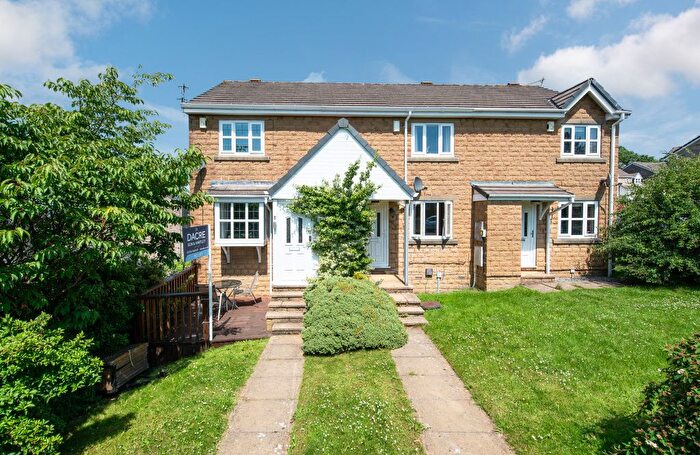 2 Bedroom End Of Terrace House To Rent In Low Wood, Wilsden, Bradford, West Yorkshire, BD15