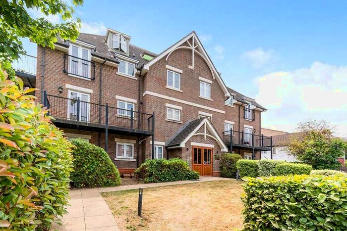 2 Bedroom Flat To Rent In Mulgrave Road, Sutton, SM2