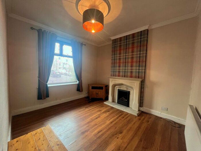 2 Bedroom End Of Terrace House To Rent In Hall Street, Colne, BB8