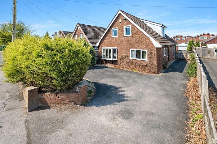 3 Bedroom Detached House For Sale In Balshaw Lane, Euxton, PR7
